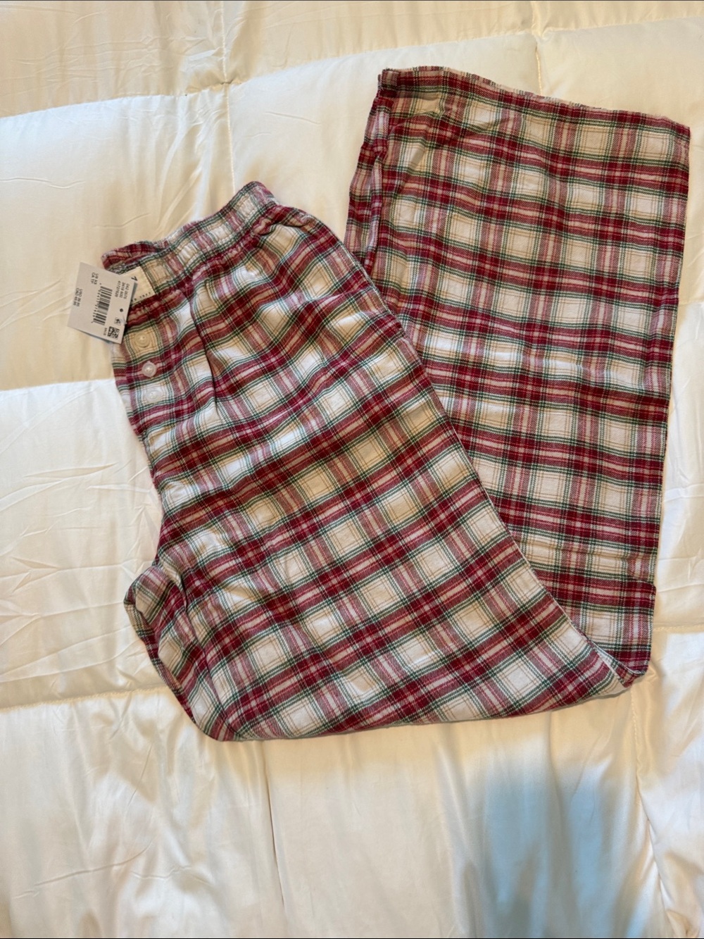 American Eagle Outfitters Red, White & Green Plaid Flannel Pajama Pants